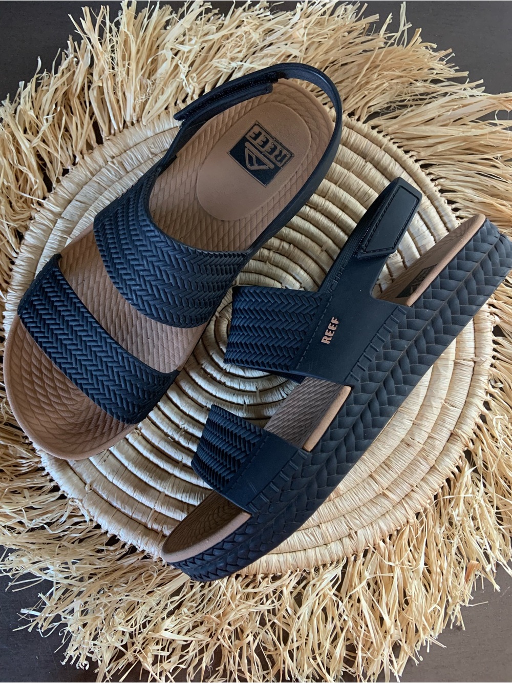 REEF Women’s Water Vista Black Tan Sandals 7